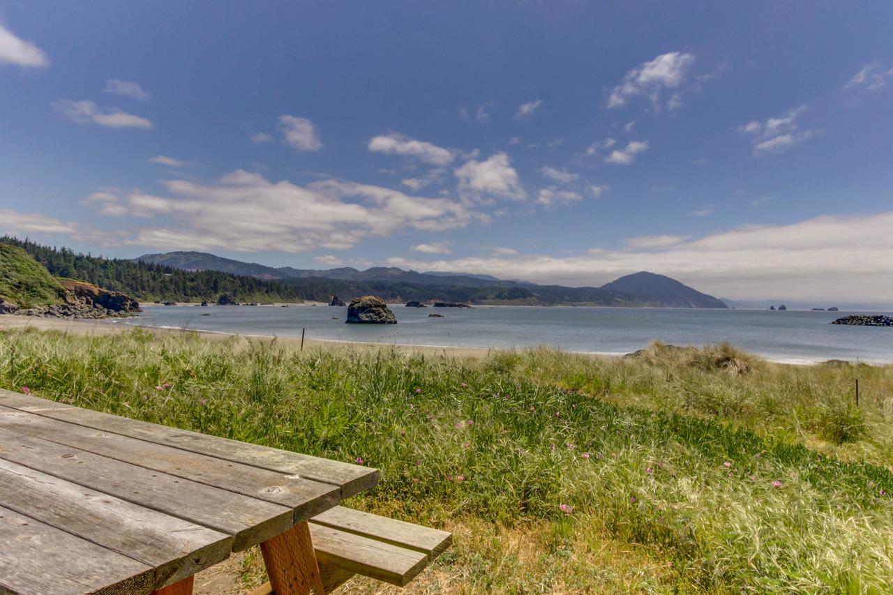 Whimsy By The Sea Villa Port Orford Dış mekan fotoğraf